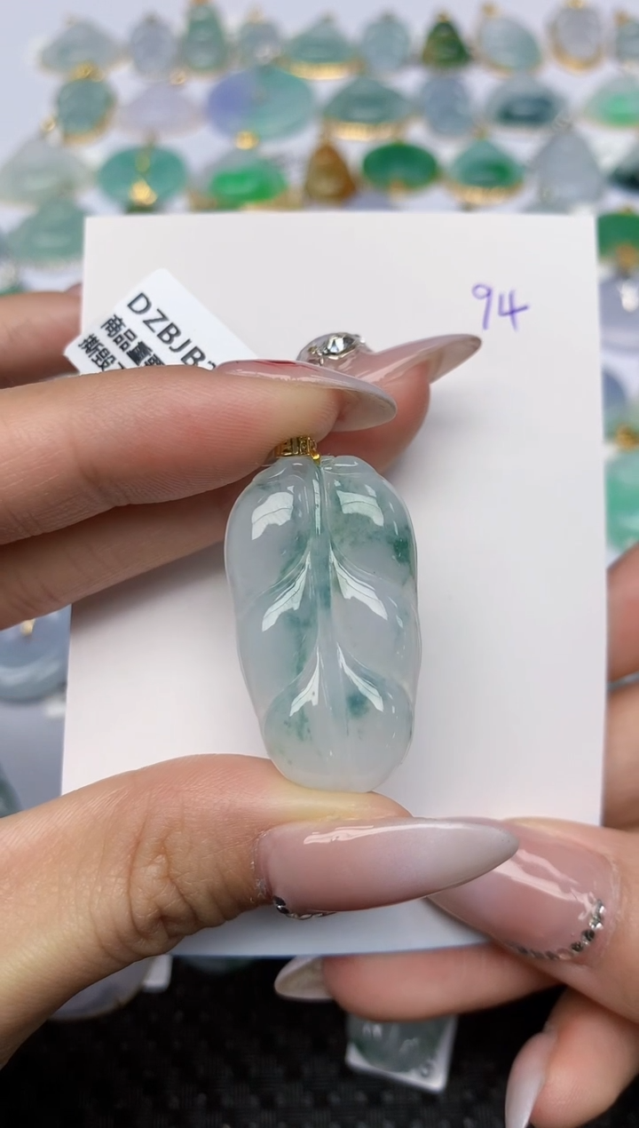 【闪购商品】翡翠颈饰18K金镶嵌 天然翡翠A货