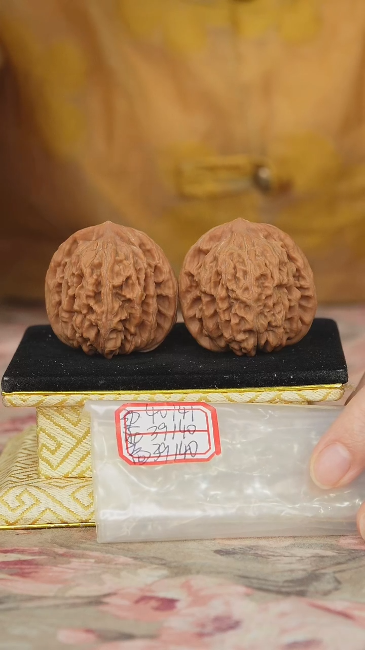 文玩核桃把件平谷四座楼