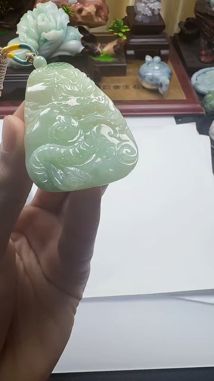 吊坠(不含链)未镶嵌翡翠1