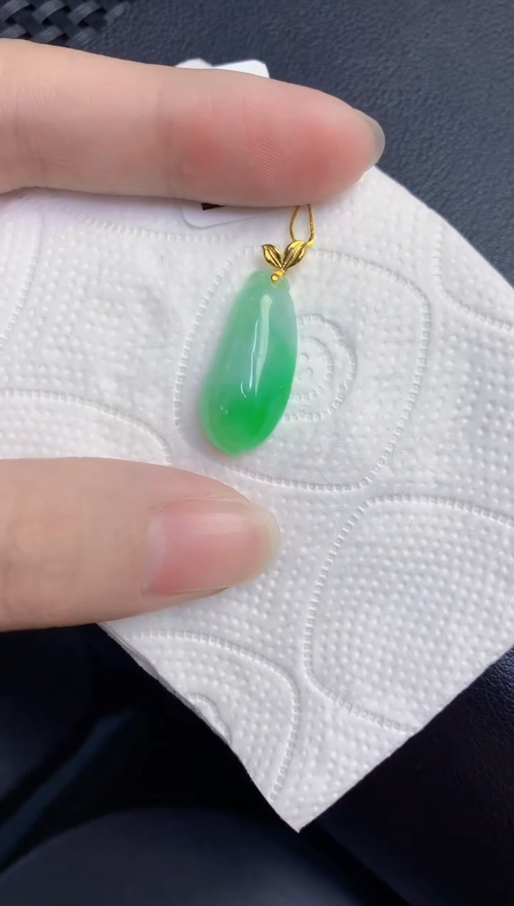 颈饰18K金镶嵌翡翠天然翡翠缅甸A货