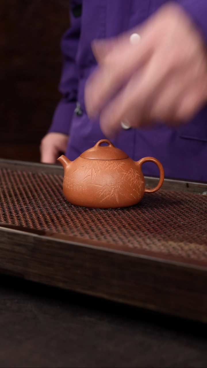 【闪购商品】紫砂茶壶五彩泥刻绘乳瓢