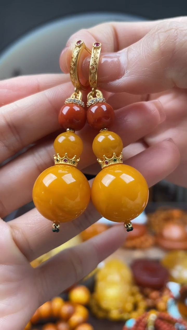 【闪购商品】琥珀裸石未镶嵌首饰 假1赔4 （多样性发货1件