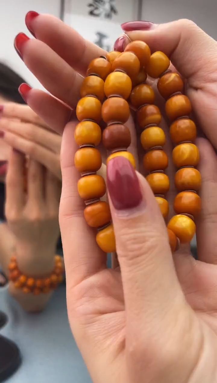 未镶嵌蜜蜡珠宝奇石假一罚十，013.11多样性发一件