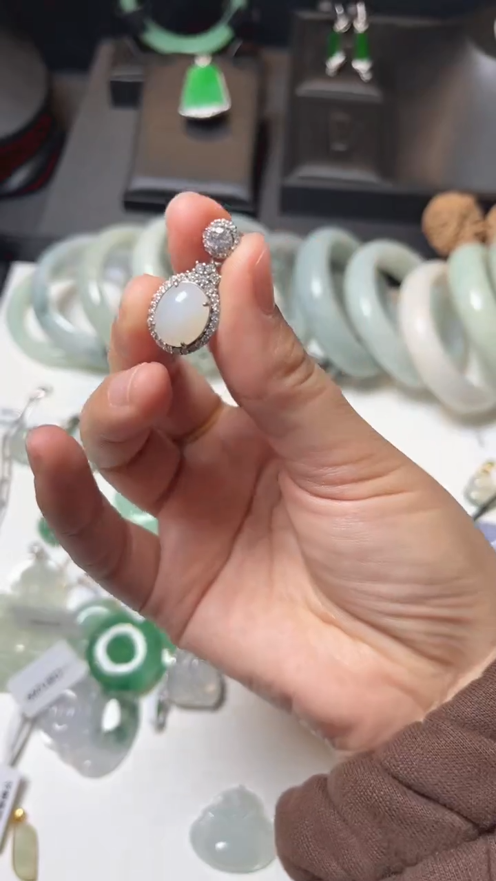 吊坠(赠链)银S925镶嵌翡翠翡翠吊坠