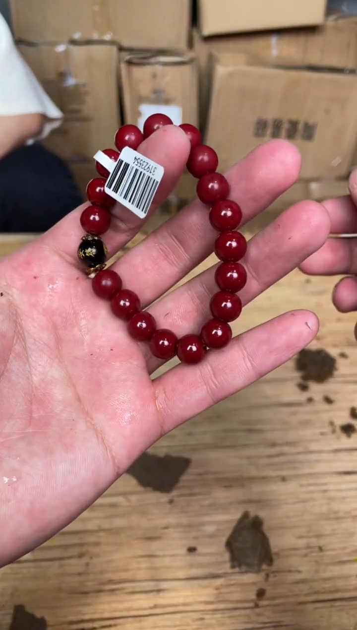 木质非金属捧月文创福利闪购商品无礼盒