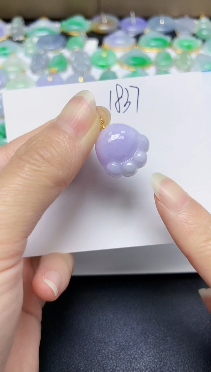 翡翠未镶嵌颈饰 天然缅甸翡翠A货