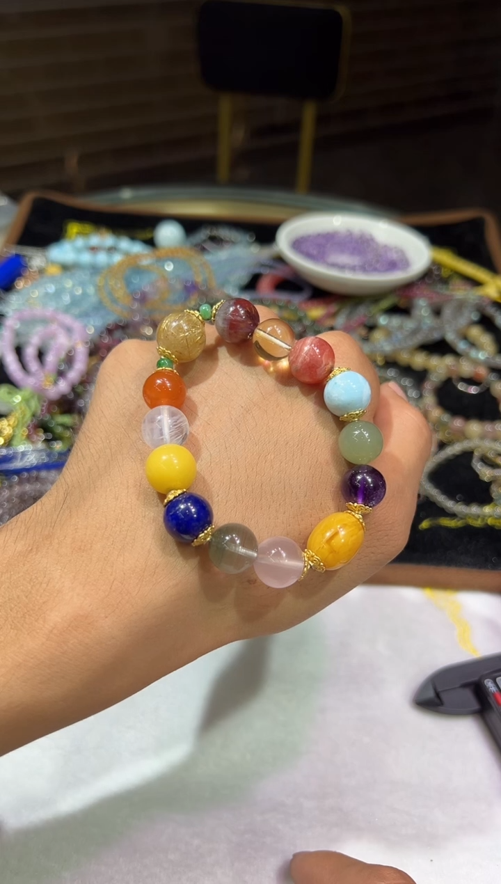 水晶手串银S925镶嵌水晶手串 多样性发其一
