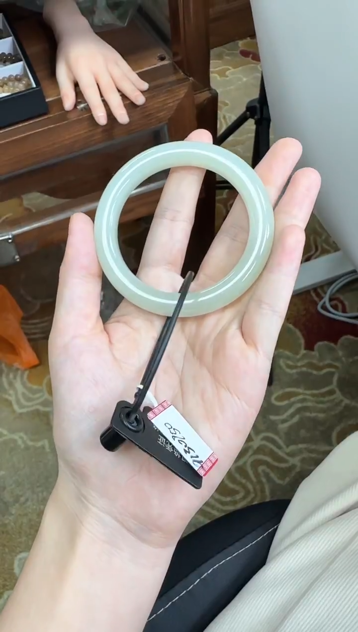 未镶嵌手镯和田玉58