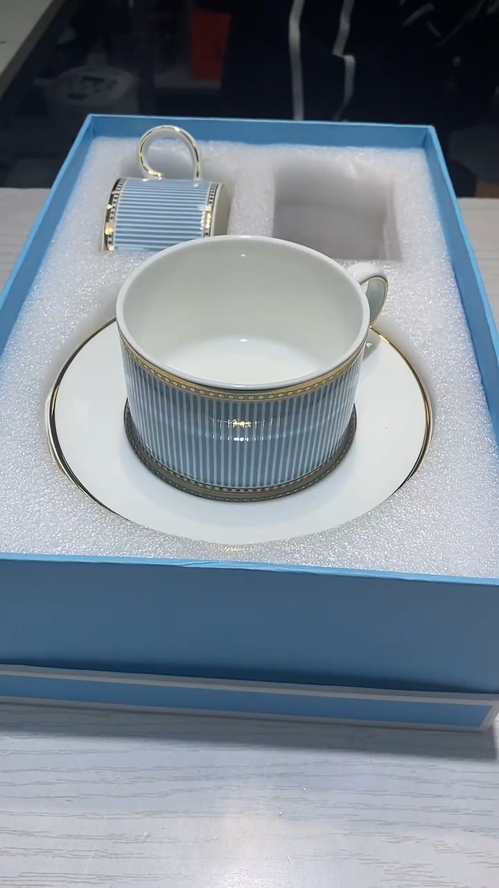 瓷片生活的本意就是开心@@1