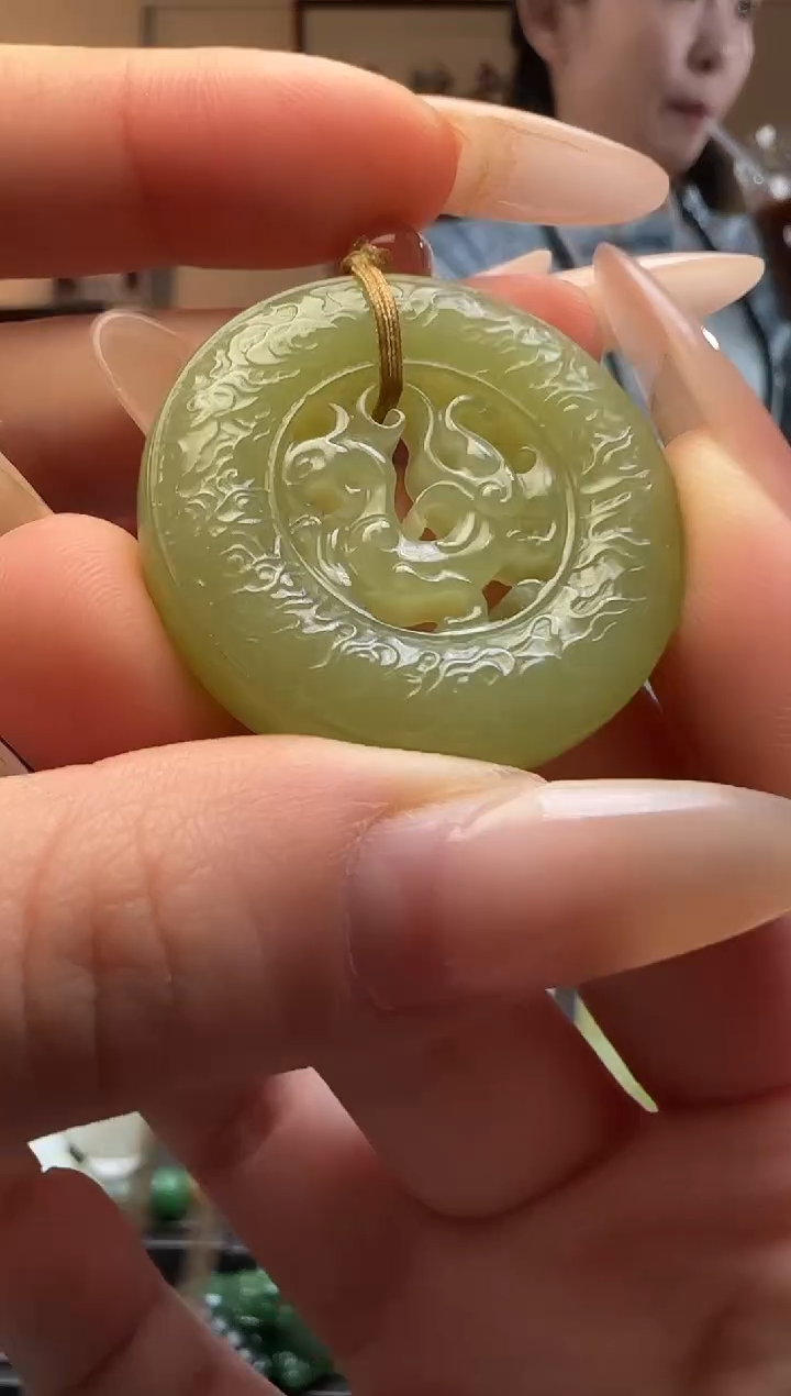 【闪购商品】和田玉黄口龙扣未镶嵌吊坠