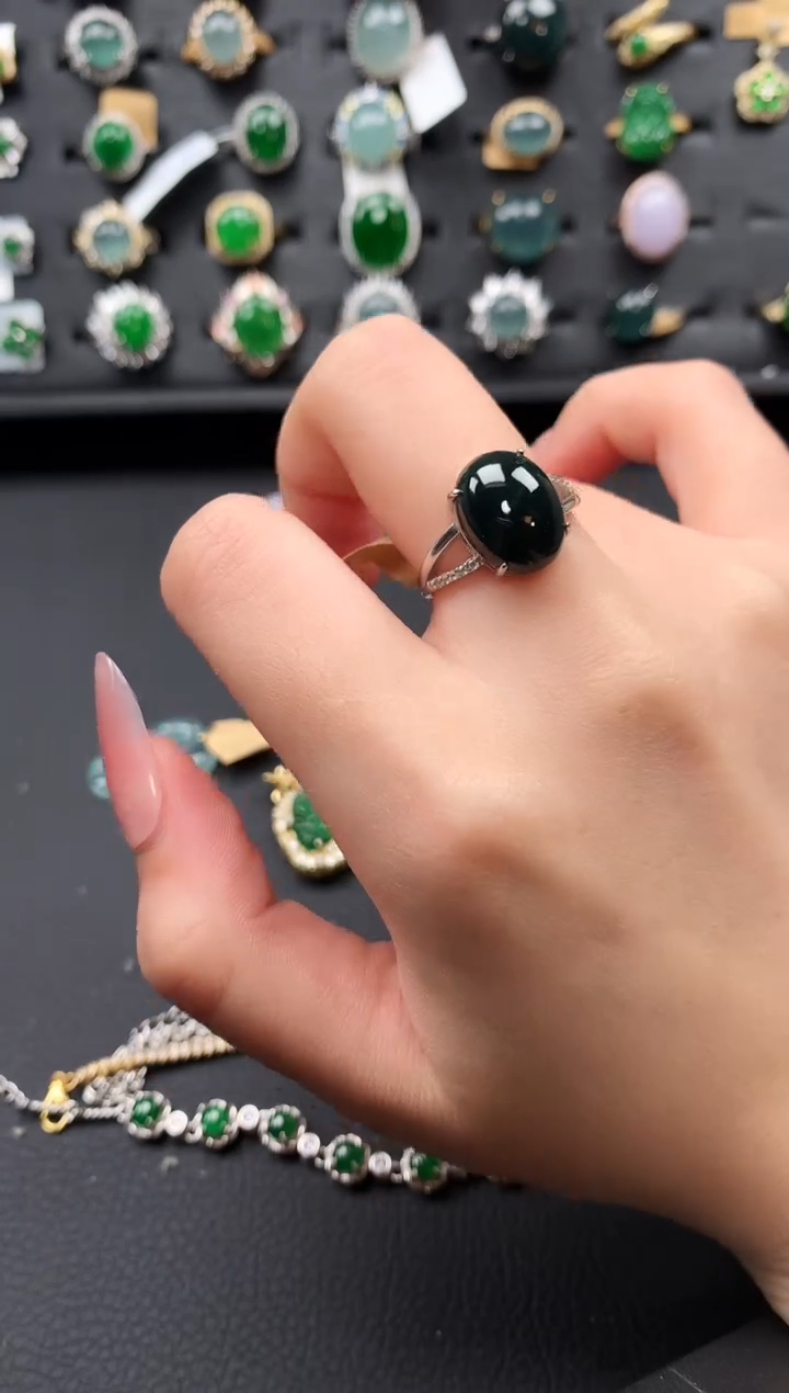 【闪购商品】翡翠戒指银S925镶嵌31414