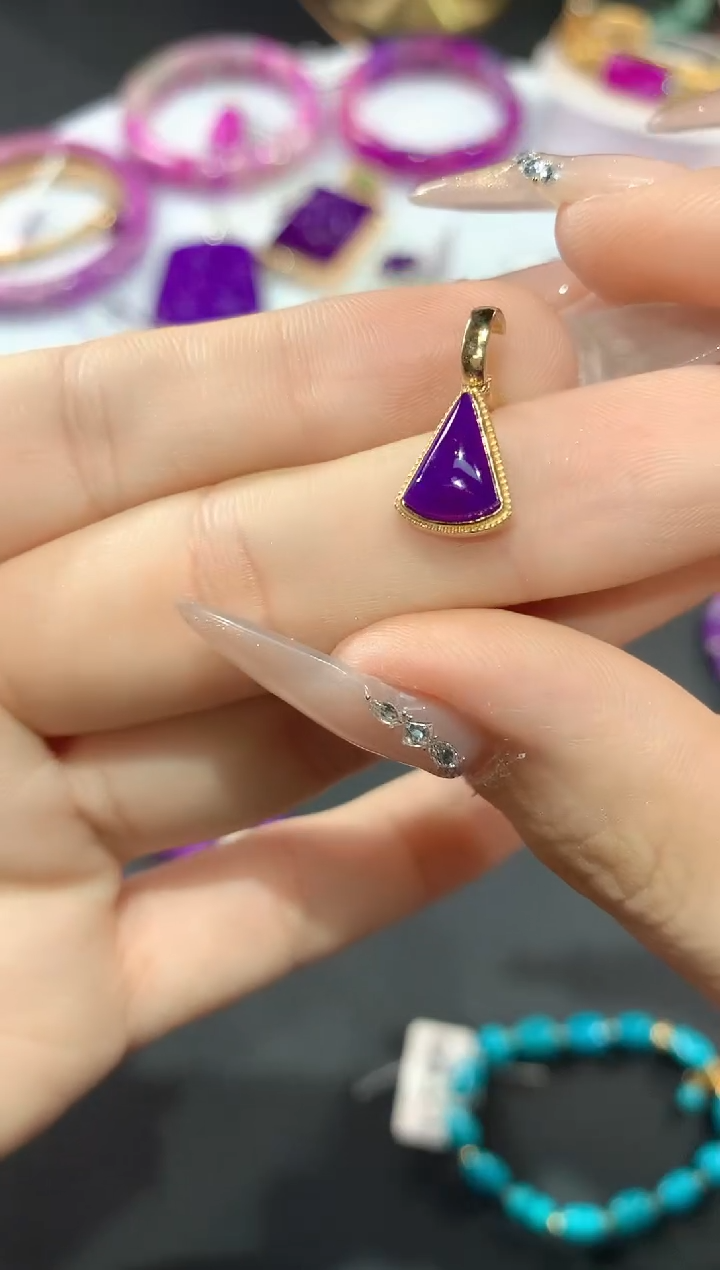 苏纪石（舒俱来）18K金镶嵌.吊坠