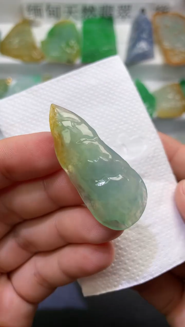 颈饰未镶嵌翡翠6568