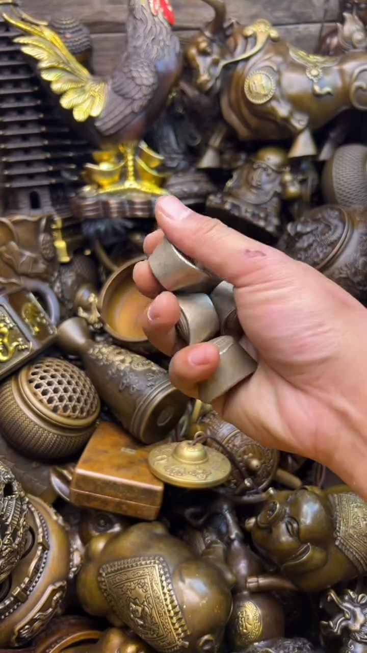 精美铜器，点击下单