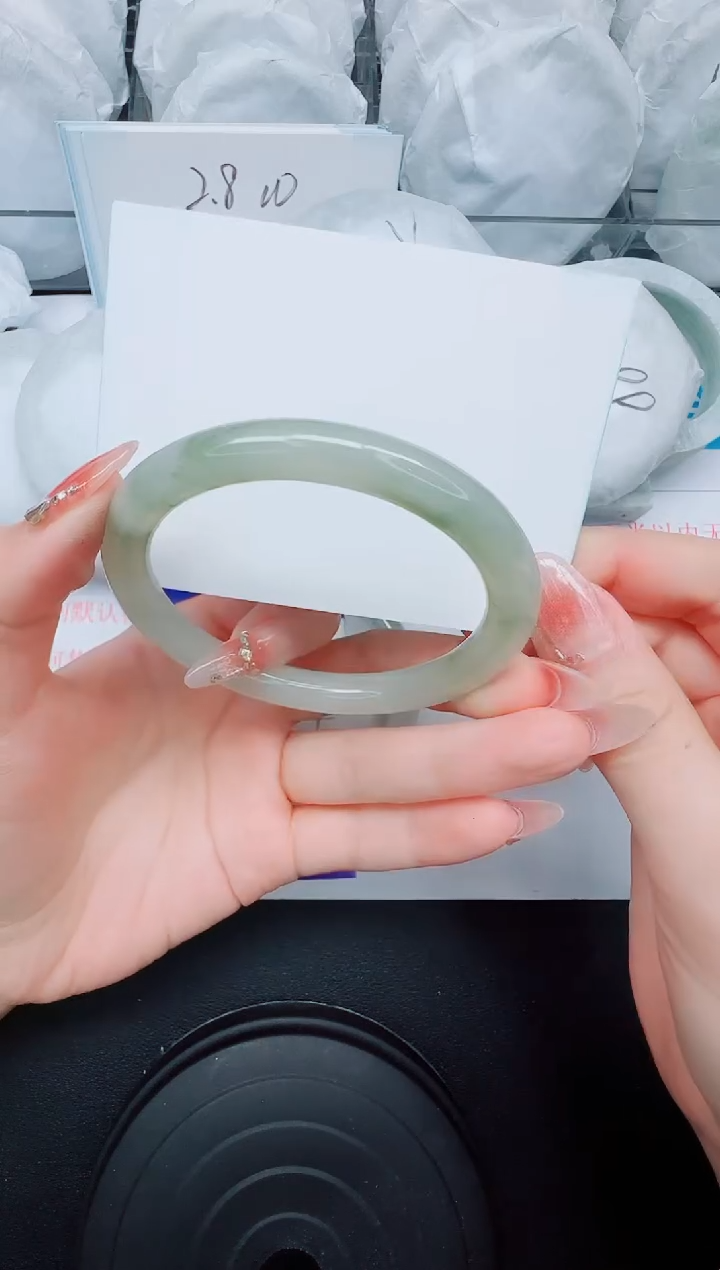 石英质玉手镯未镶嵌1318/61.4