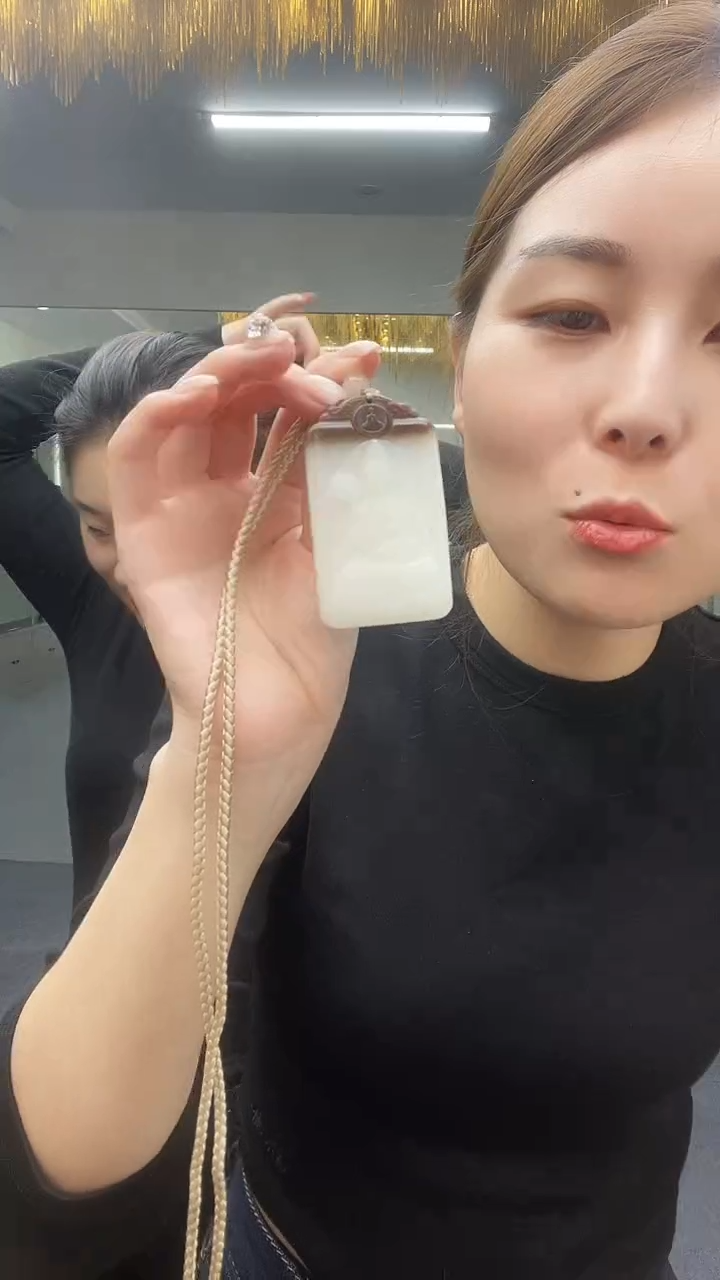 上糖坐观音吊坠多样性发货一件