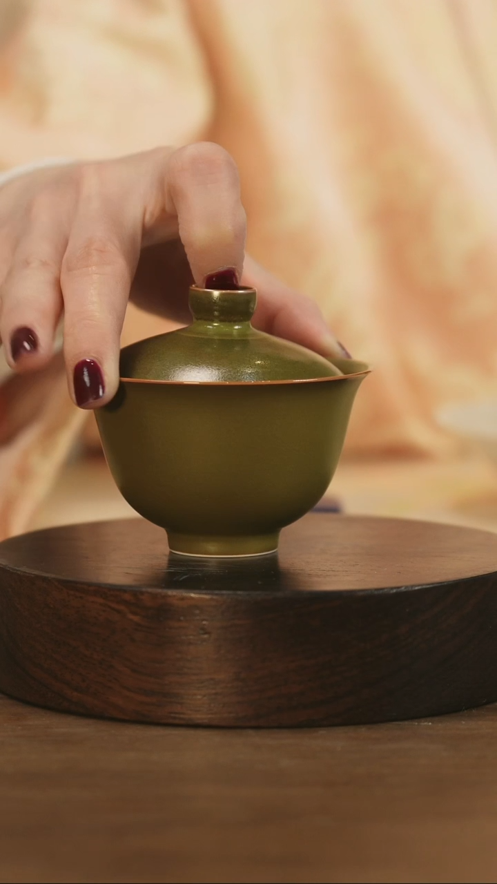 【闪购商品】景德镇手工茶叶末撇口盖碗