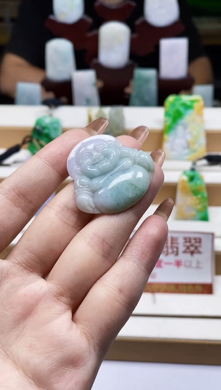 颈饰未镶嵌翡翠1