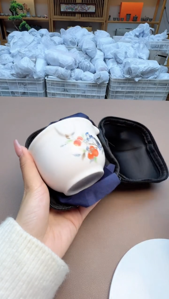 【闪购商品】摆件瓷制品S1111111111111