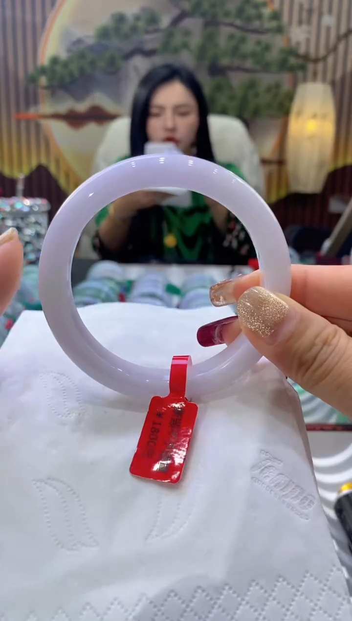 【闪购商品】翡翠手镯未镶嵌多人00805