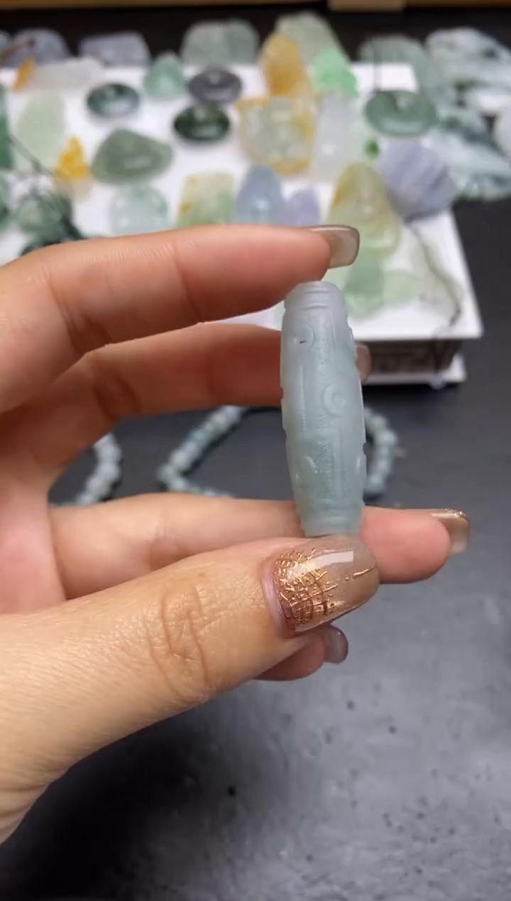 【闪购商品】定制翡翠未镶嵌翡翠毛货~