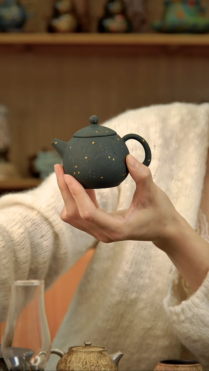 言野手作 初雪龙蛋壶