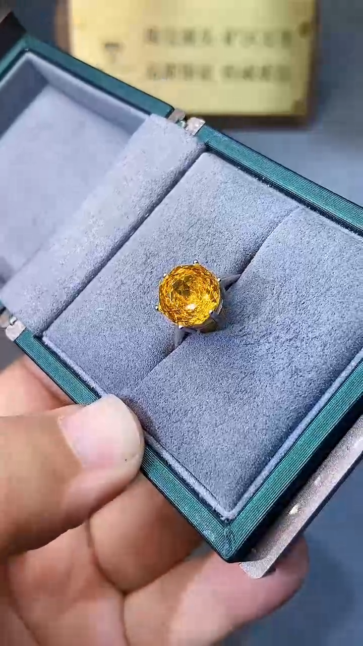 【闪购商品】黄晶戒指银S925镶嵌11111