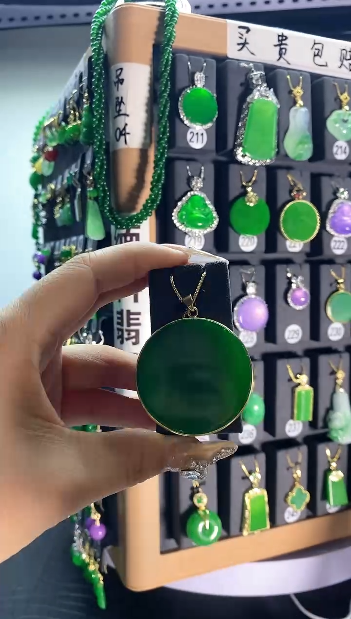 【闪购商品】翡翠耳饰银S925镶嵌227...