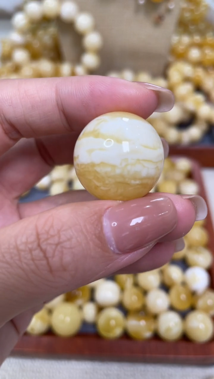 【闪购商品】琥珀颈饰未镶嵌原矿俄料蜜蜡圆珠