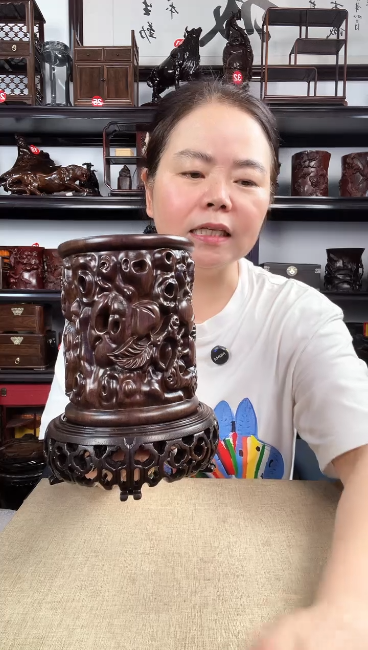 木寿桃笔筒+新款3老李红木工艺品