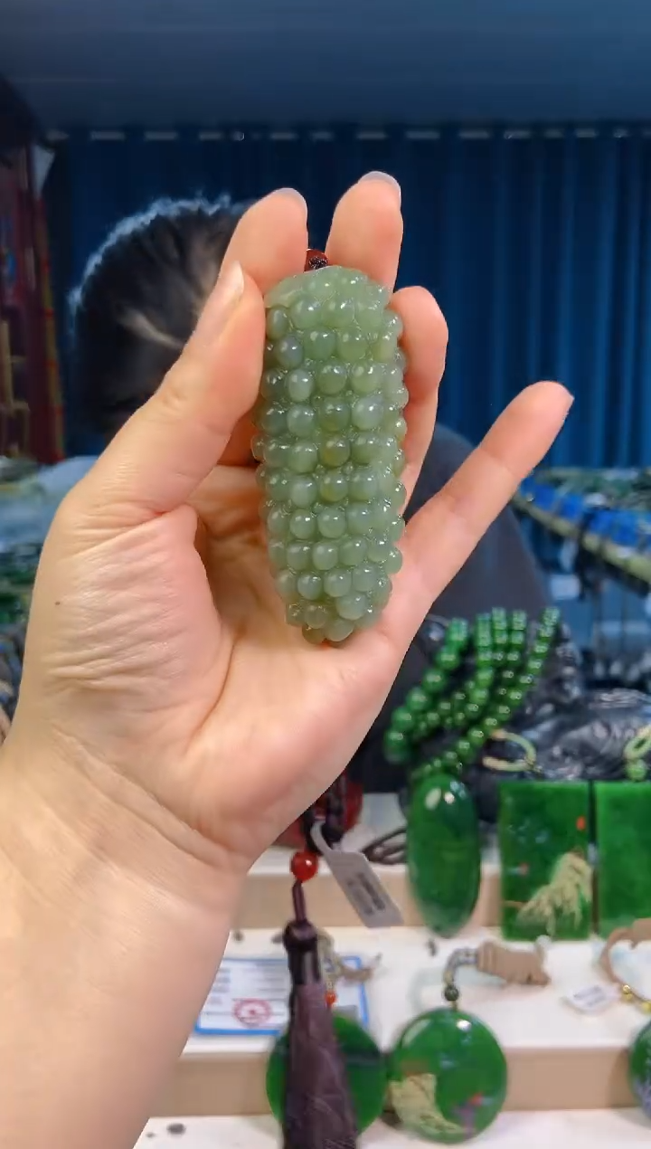 【闪购商品】和田玉挂件未镶嵌1