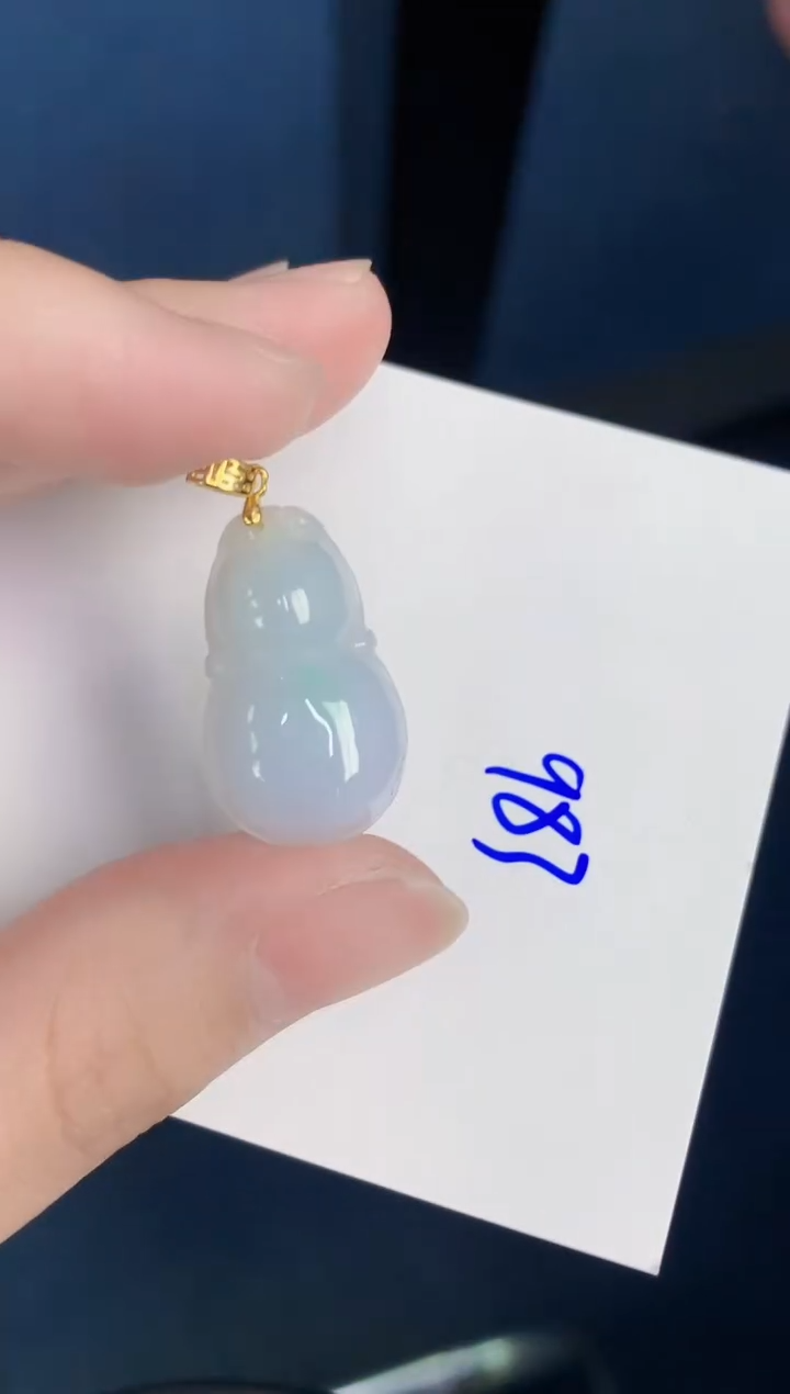 颈饰未镶嵌翡翠天然翡翠缅甸A货