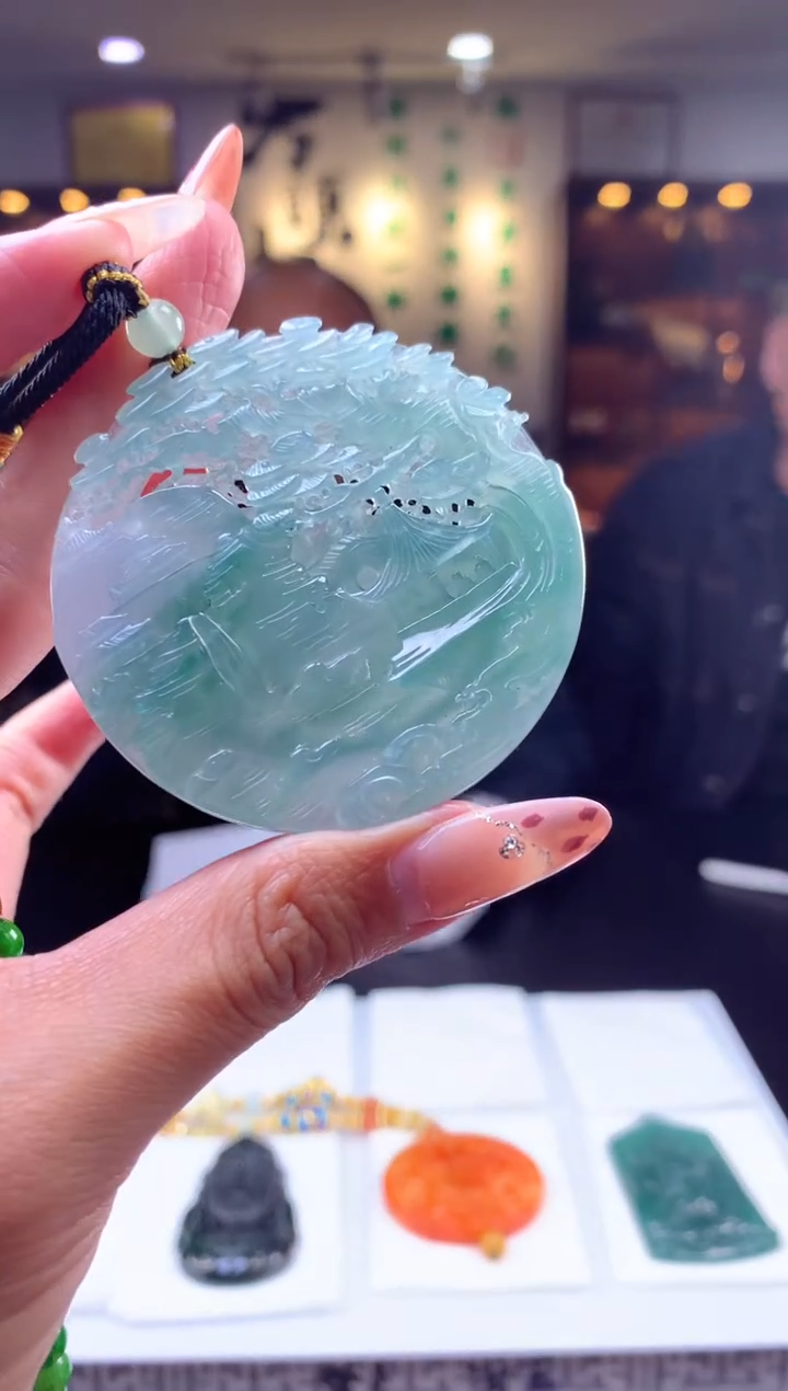 【闪购商品】定制翡翠未镶嵌挂件发货（拍一发一）