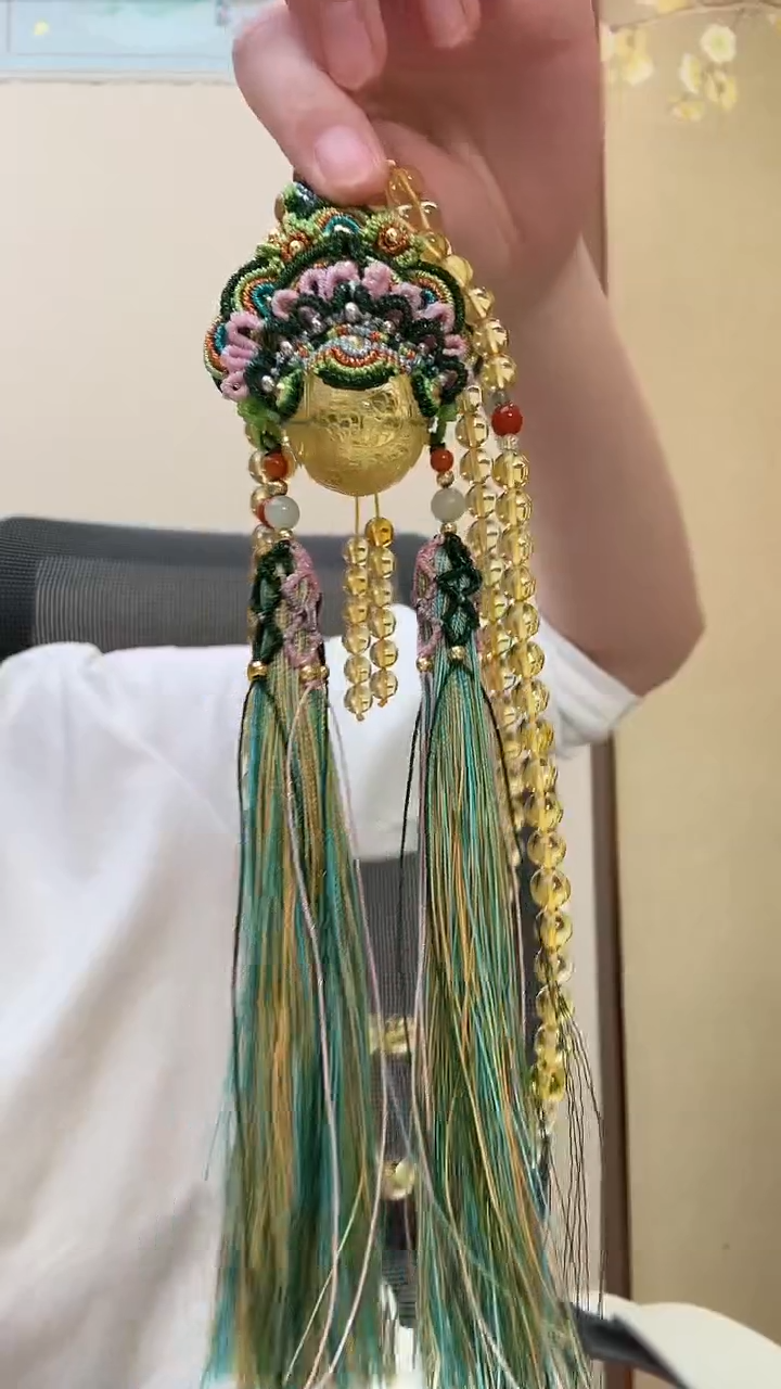 琥珀颈饰未镶嵌吊坠