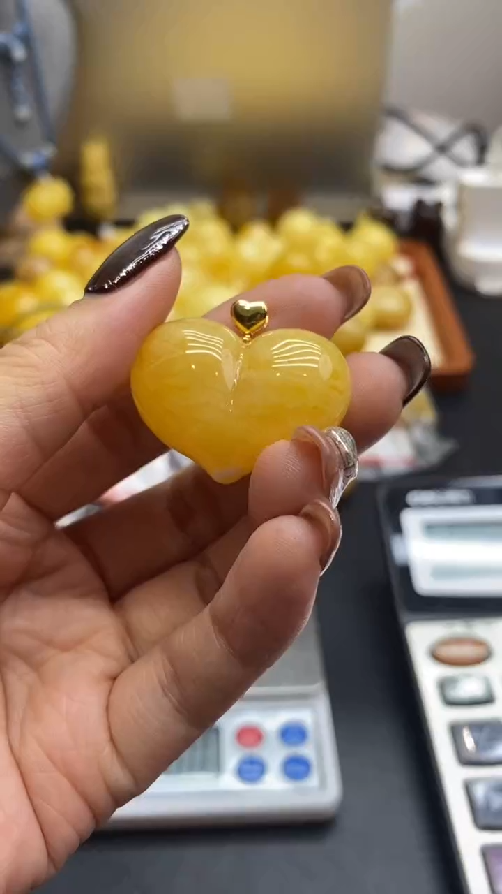 琥珀18K金镶嵌珠宝奇石164