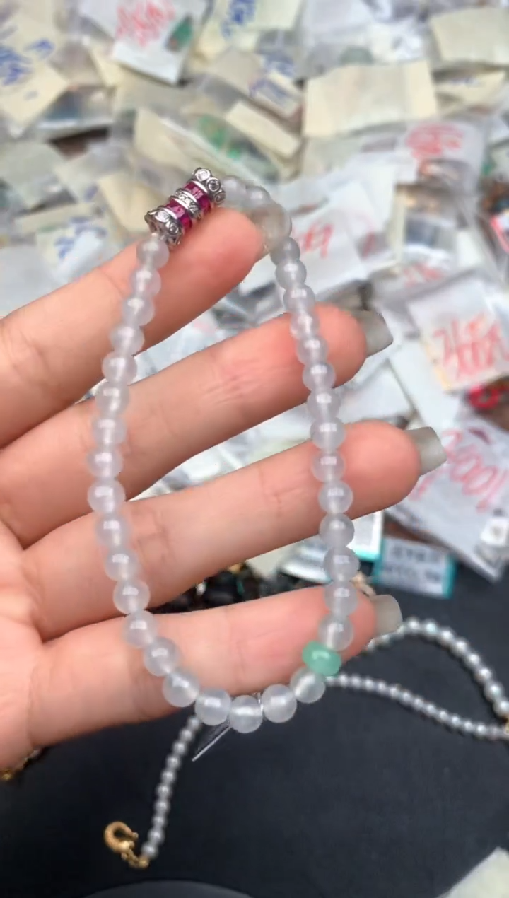 未镶嵌挂件翡翠—