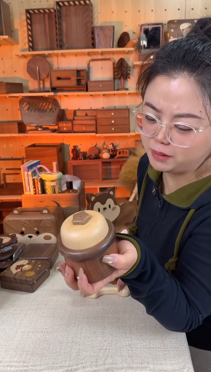 木随机发乌檀木实木蛋糕收纳盒微瑕款