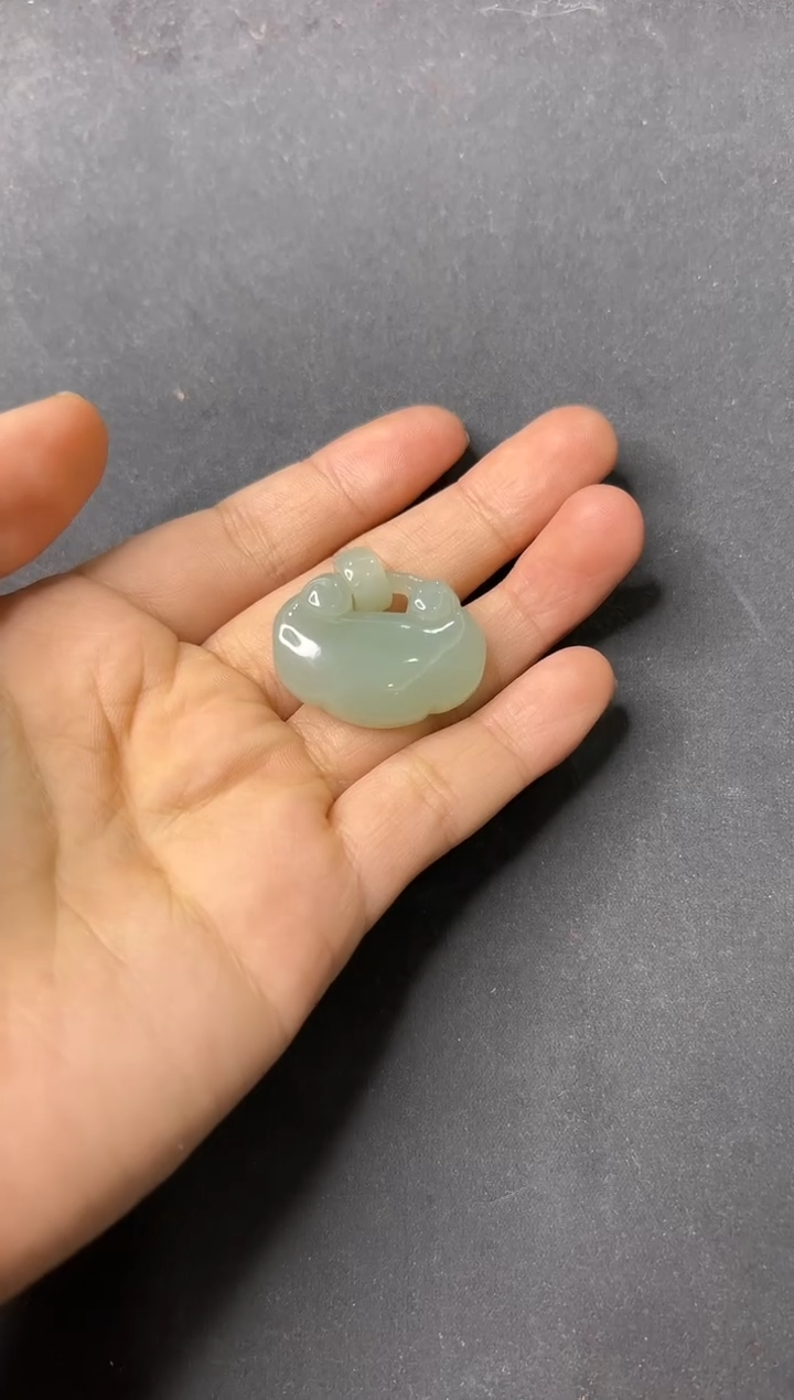 和田玉未镶嵌颈饰和田玉锁吊坠-560633