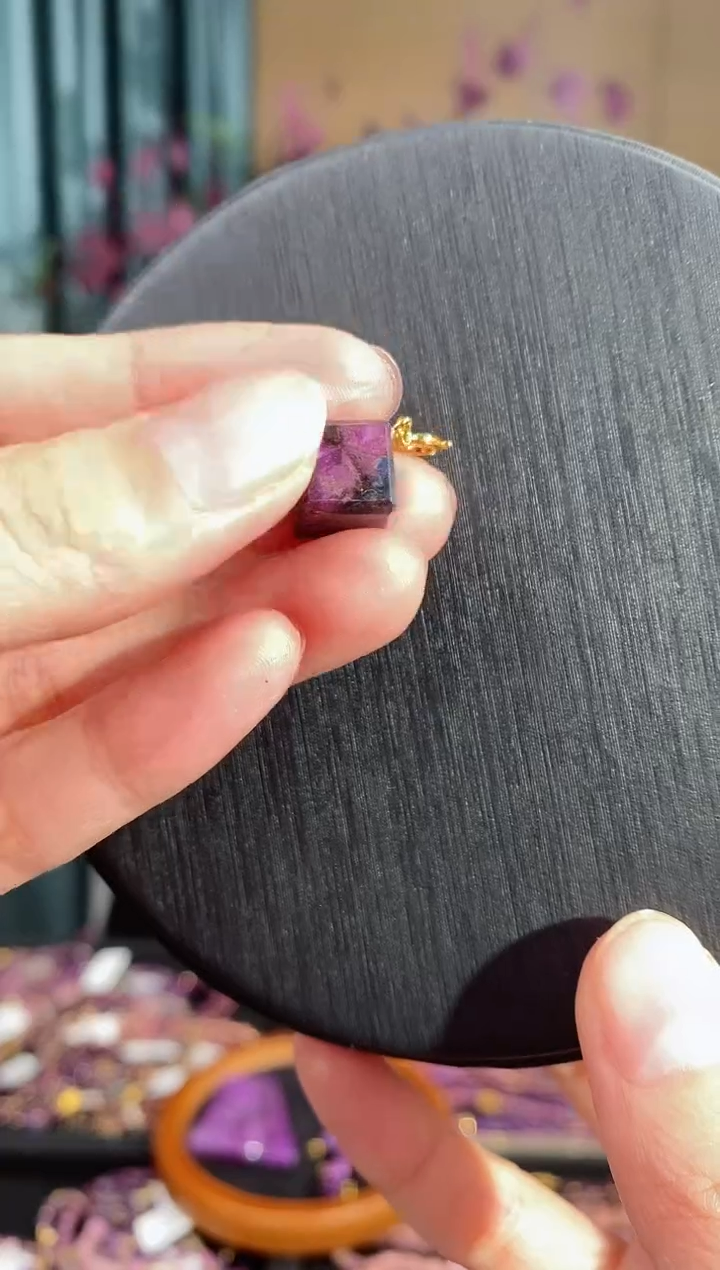 【闪购商品】苏纪石（舒俱来）吊坠(不含链)银S925镶嵌934