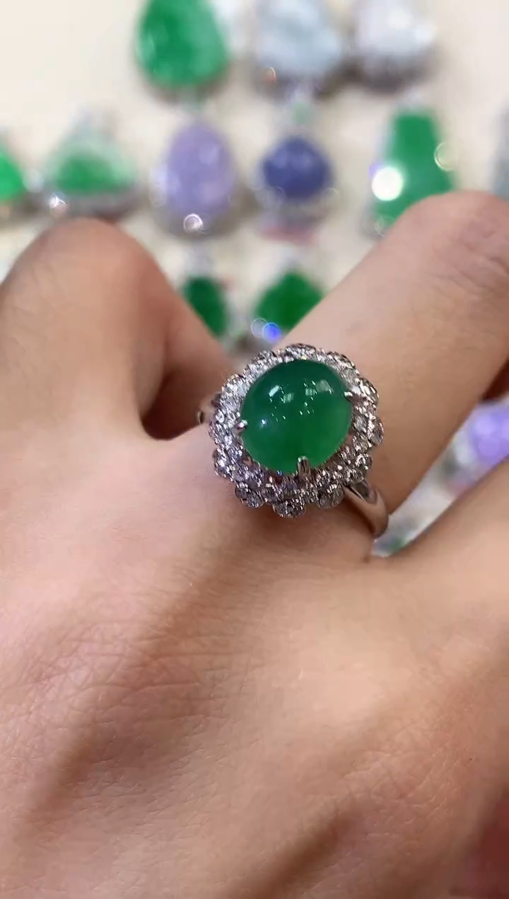 【闪购商品】翡翠戒指18K金镶嵌b141       