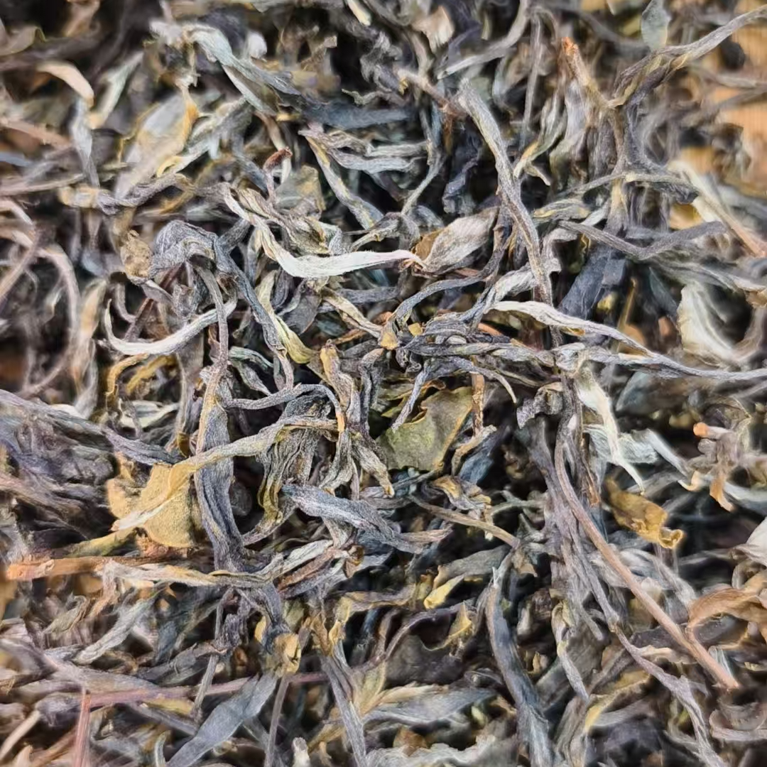 6月11日 100克 25年哀牢山 生茶散茶 T3854