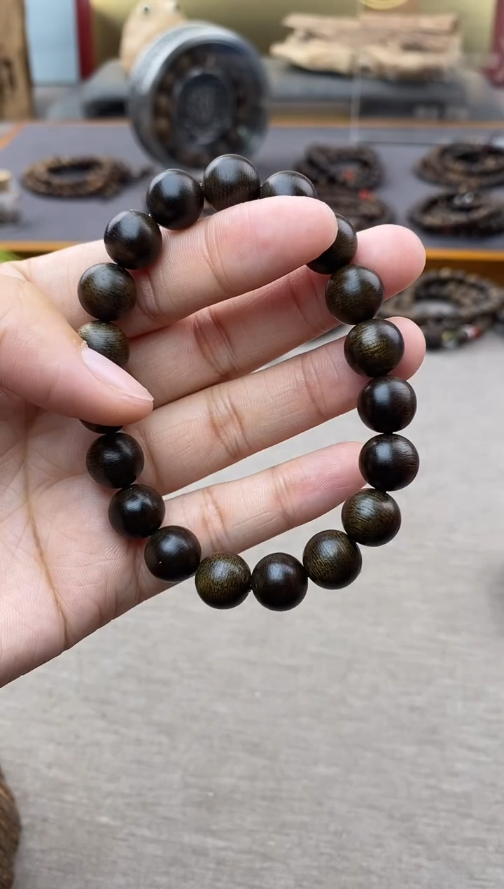 【闪购商品】沉香手串芽庄白棋10沉水单圈