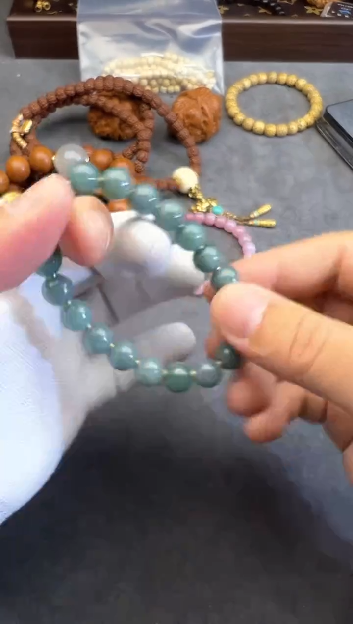 【闪购商品】翡翠手链未镶嵌翡翠手串1