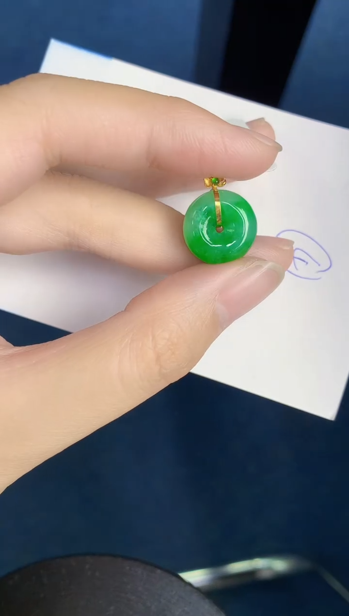翡翠18K金镶嵌颈饰天然翡翠緬甸A貨