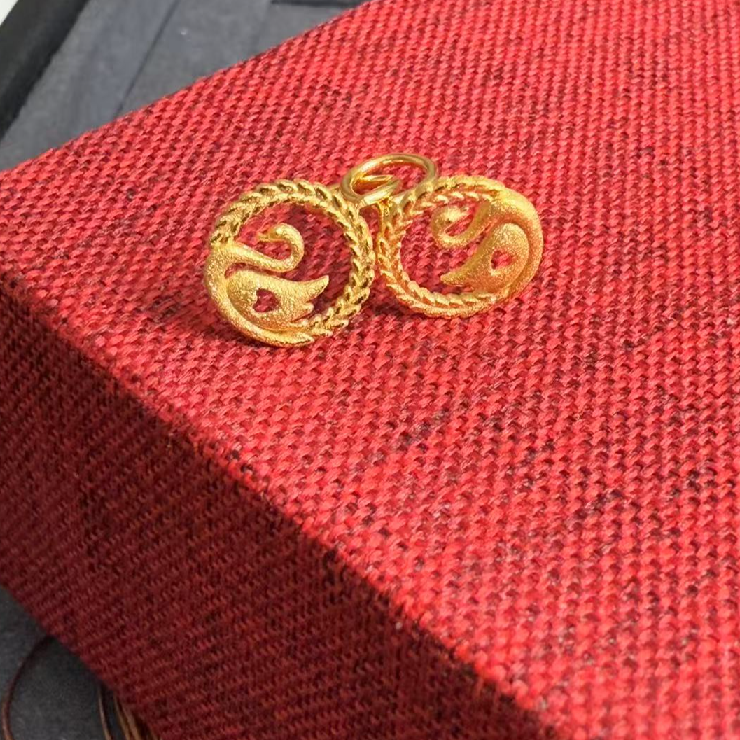 足金999纯黄金足金时尚款  天鹅款  耳钉L