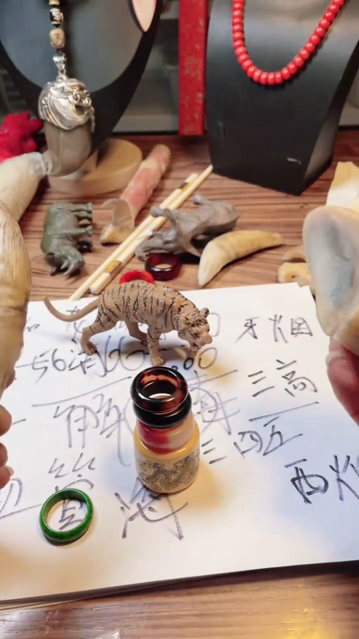 【闪购商品】滴血莲花菩提吊坠工艺品HH68