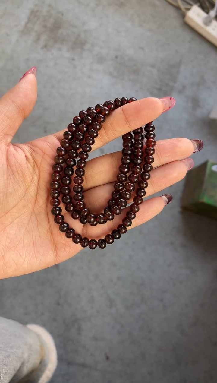 【闪购商品】琥珀裸石未镶嵌6+车厘子血珀108多样性发货