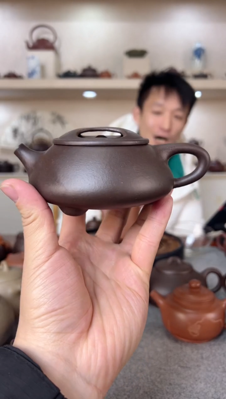 【闪购商品】紫砂茶壶牛盖石瓢 紫泥 半手工