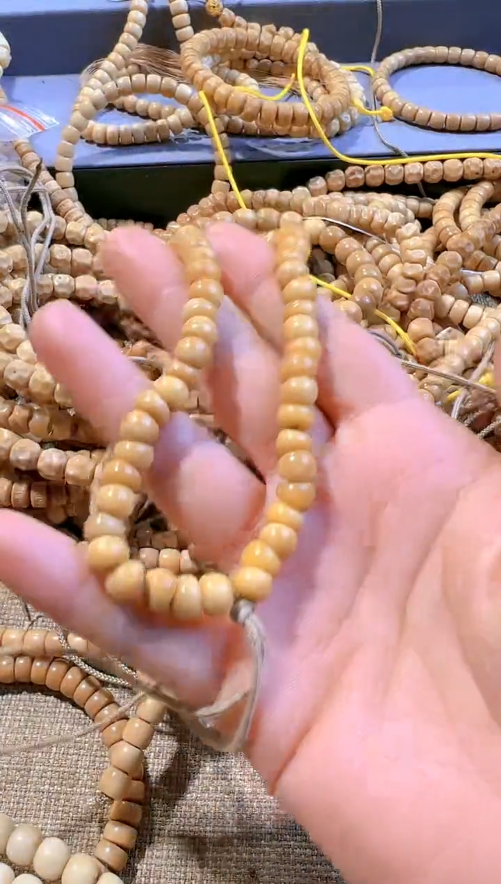 【闪购商品】菩提根/象牙果手串龙脊蒜瓣大肠手持卡7+