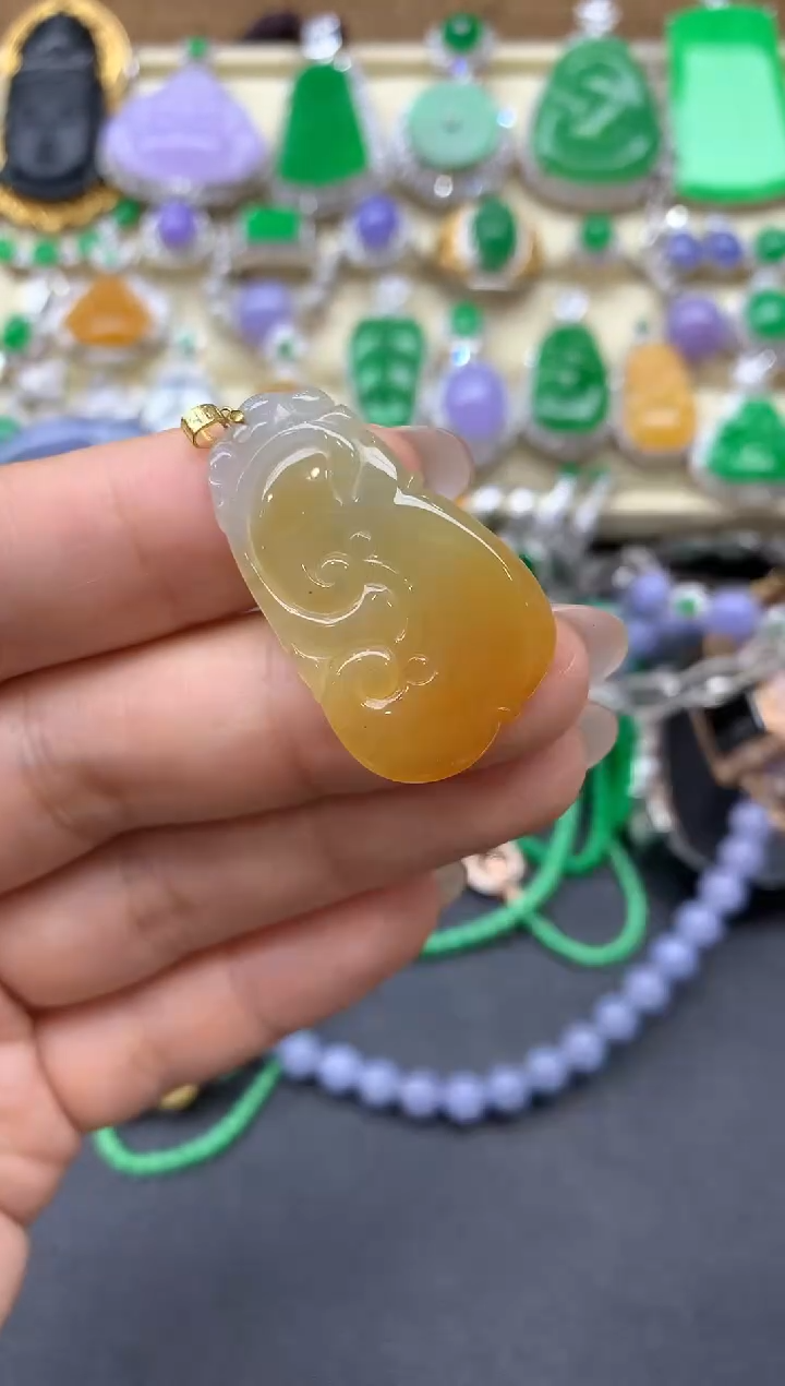 【闪购商品】翡翠颈饰18K金镶嵌85-中国好珍宝